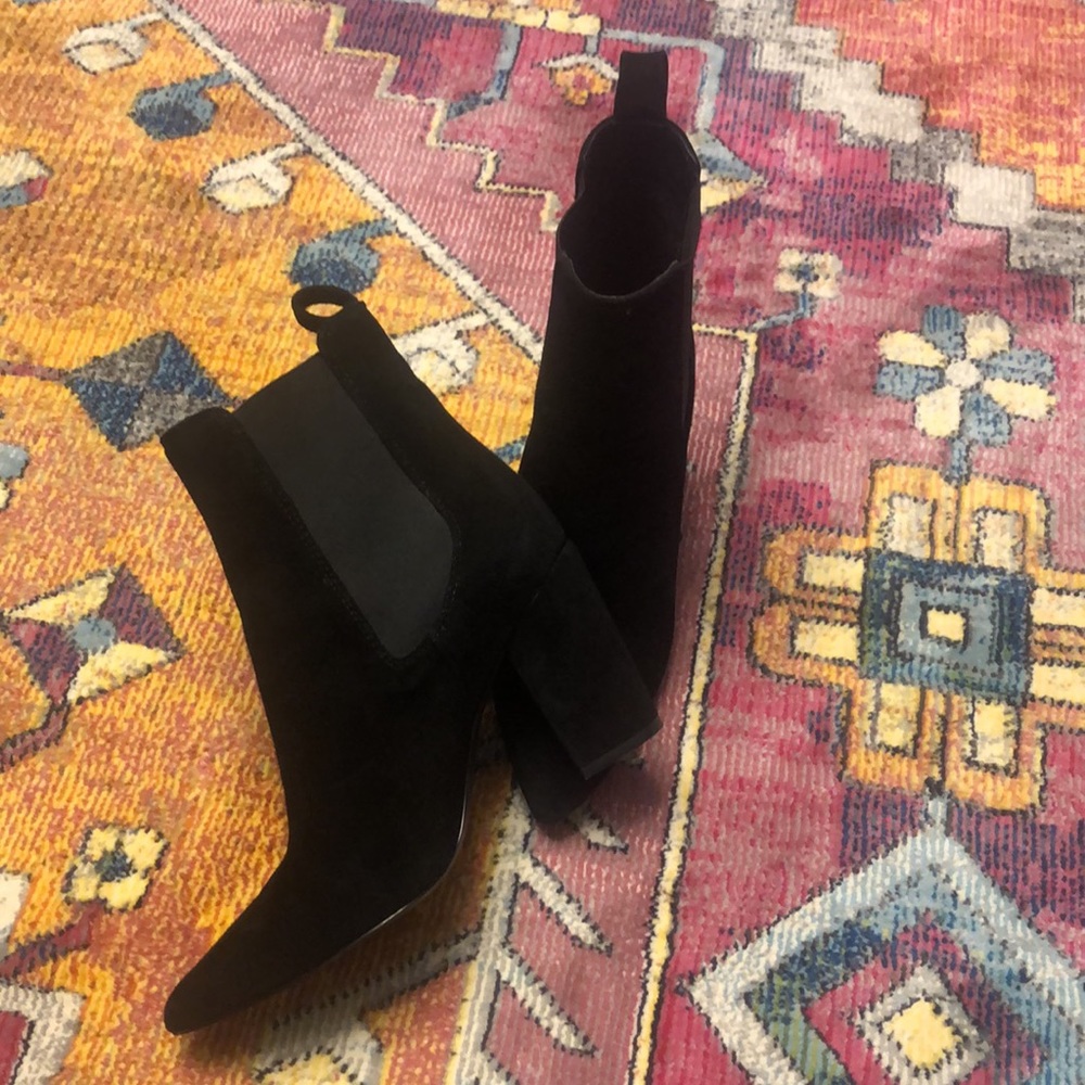 Steve Madden Suede Booties